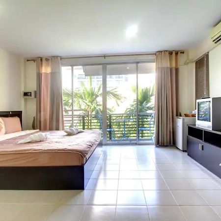 Kata Beach Guesthouse Esterno foto